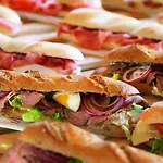 Landzeit Restaurant Voralpenkreuz מלון